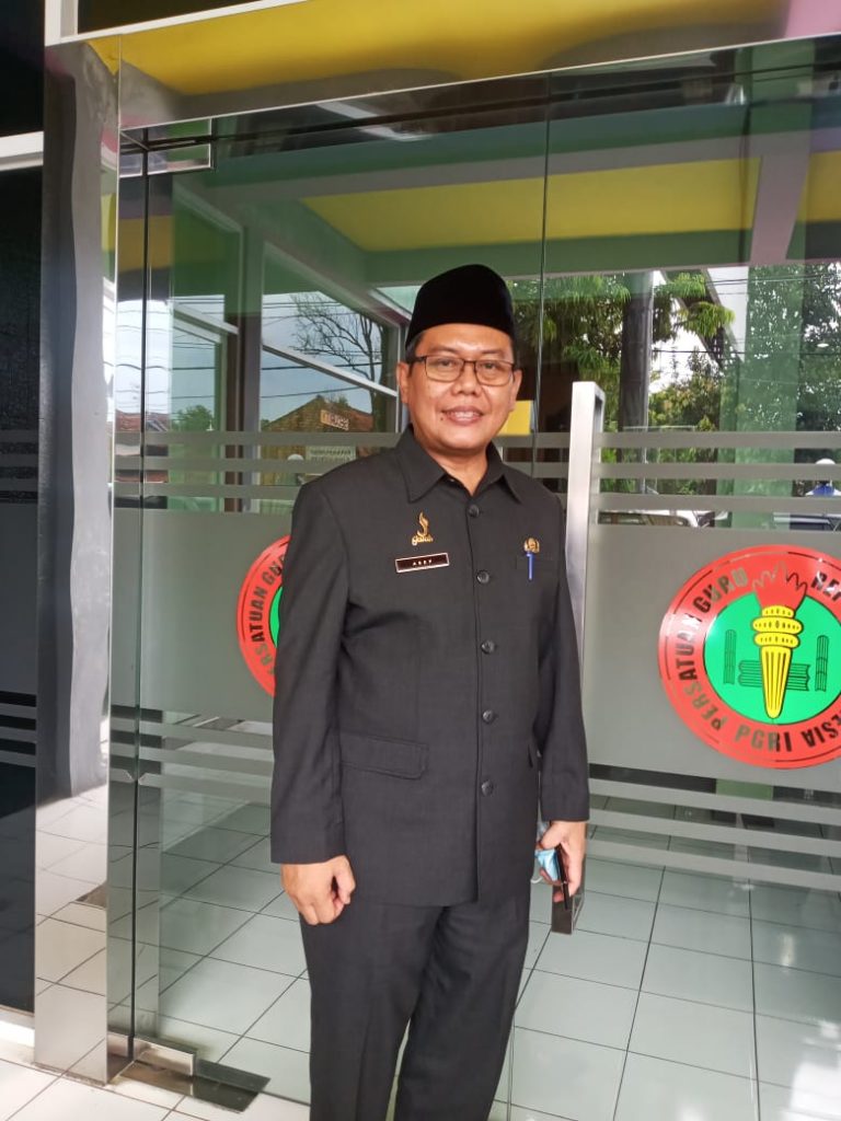 AKHIRNYA DINAS PENDIDIKAN DIPIMPIN KEPADA DINAS YANG DEFINITIF