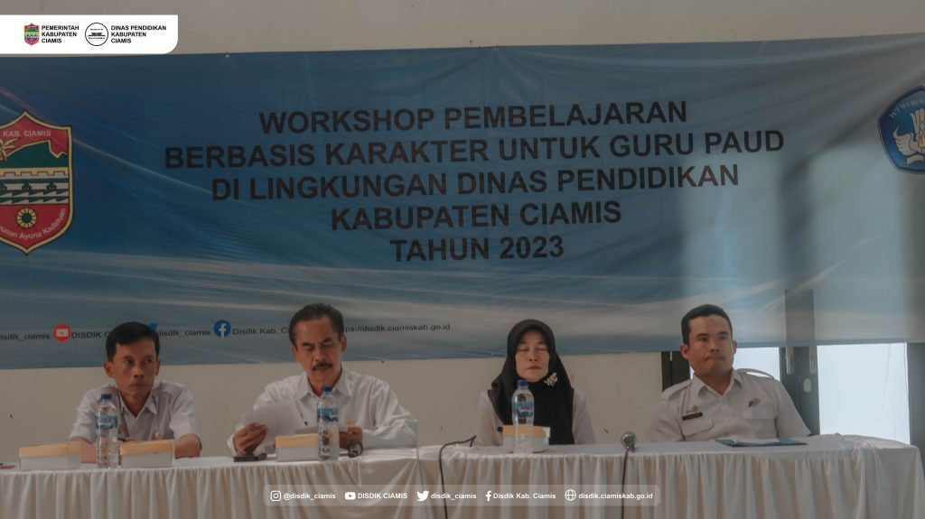 KEGIATAN WORKSHOP PEMBELAJARAN BERBASIS KARAKTER UNTUK GURU PAUD TAHUN 2023 KEGIATAN WORKSHOP PEMBELAJARAN BERBASIS KARAKTER UNTUK GURU PAUD TAHUN 2023