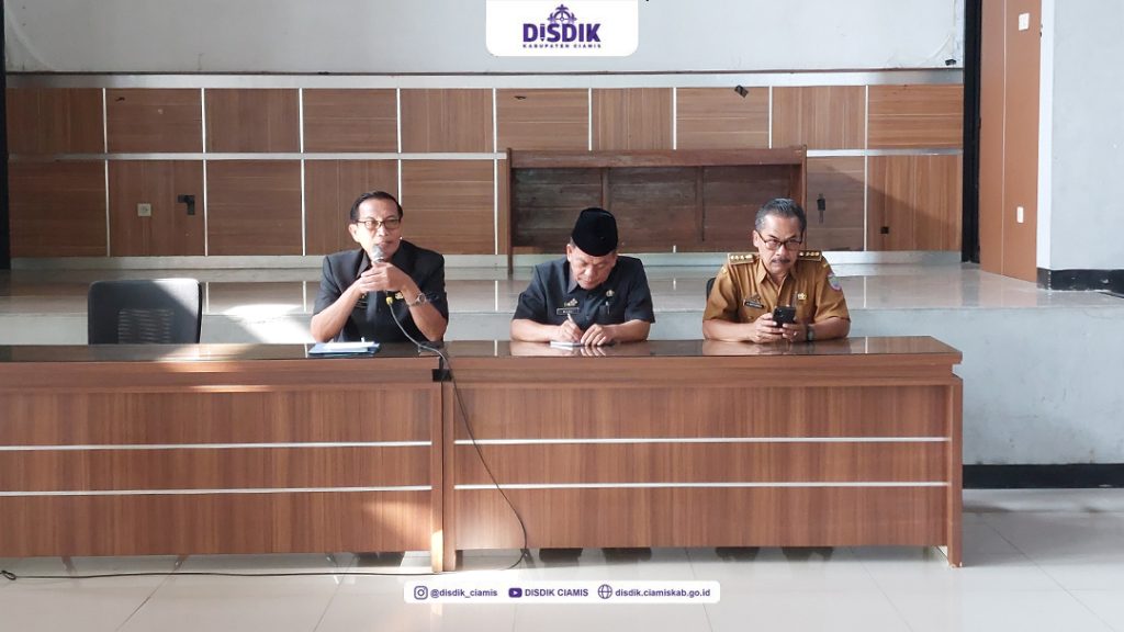 Pembinaan Pegawai oleh Sekretaris Daerah Kab. Ciamis Pembinaan Pegawai oleh Sekretaris Daerah Kab. Ciamis