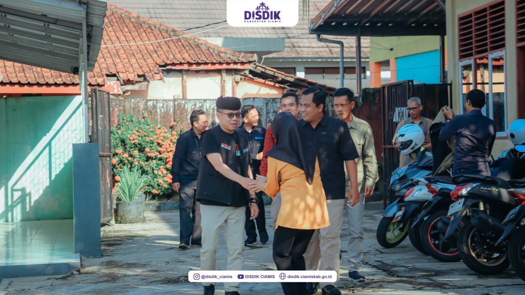 Lokakarya Program Pendidikan Guru Penggerak Angkatan 10 di SMPN 6 Ciamis: Melanjutkan Perjalanan Membangun Pilar Pendidikan