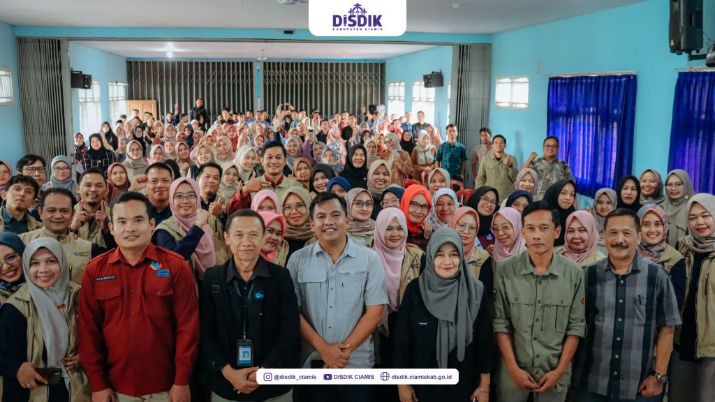 Lokakarya 2 Calon Guru Penggerak Angkatan 11 Lokakarya 2 Calon Guru Penggerak Angkatan 11