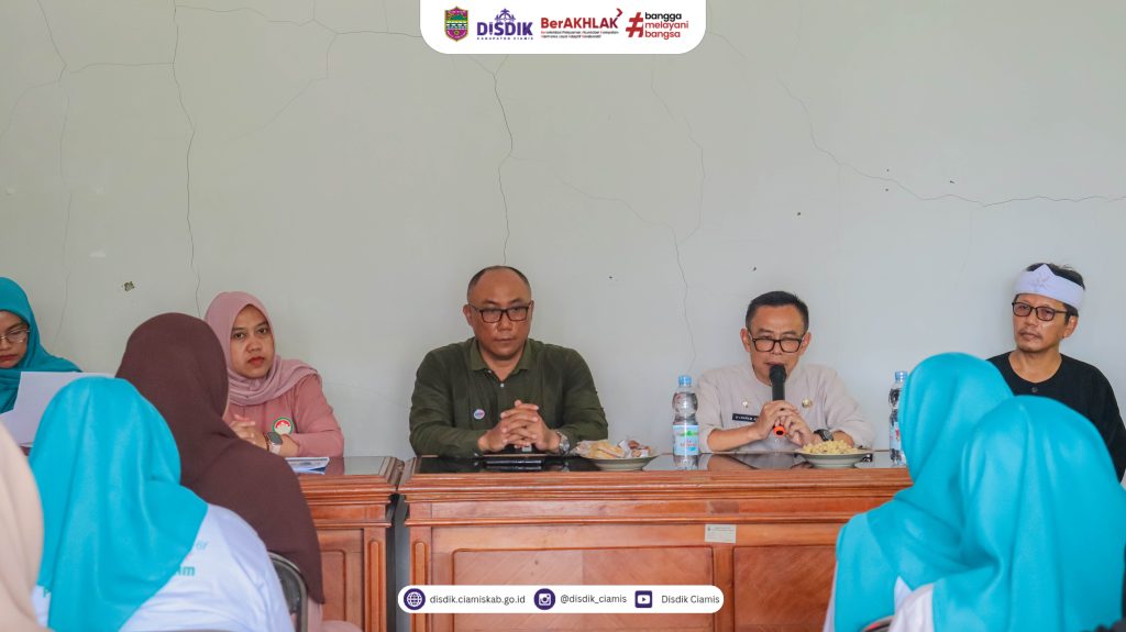 Disdik Ciamis Hadiri Evaluasi dan Tindaklanjut Hasil Pelaksanaan Program Posyandu 6 SPM di Kecamatan Banjaranyar